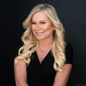 Meet your Posher, Leanne